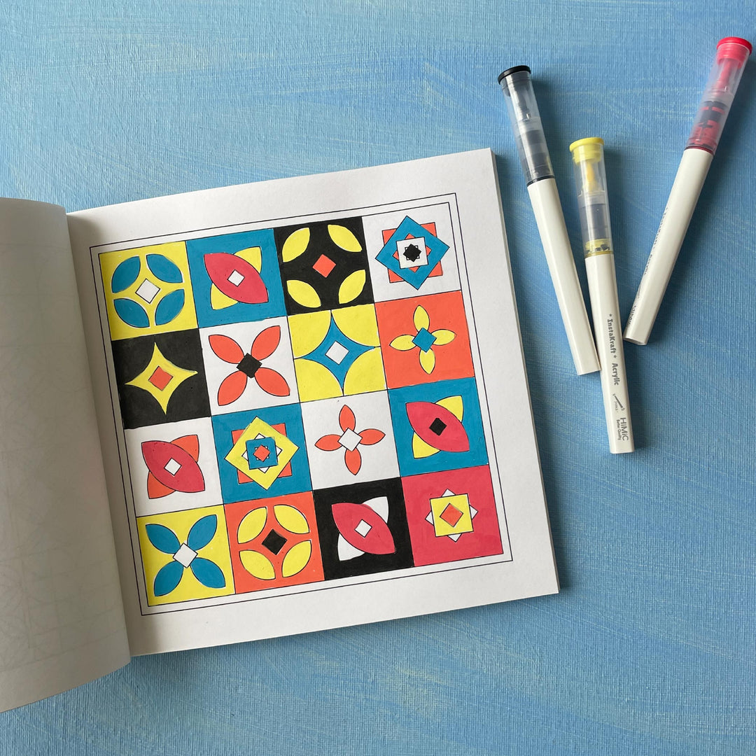 The Classic Palette Paint Pen Box - Acrylic Paint Pens (Set of 12)